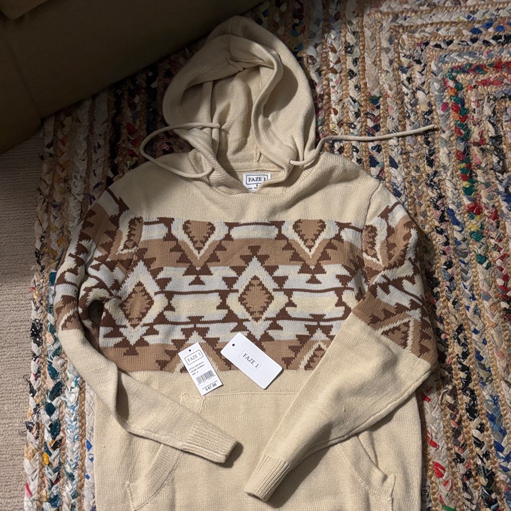 TAZEI Cream & Brown Aztec Knit Hoodie